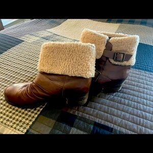 Walking.Co booties